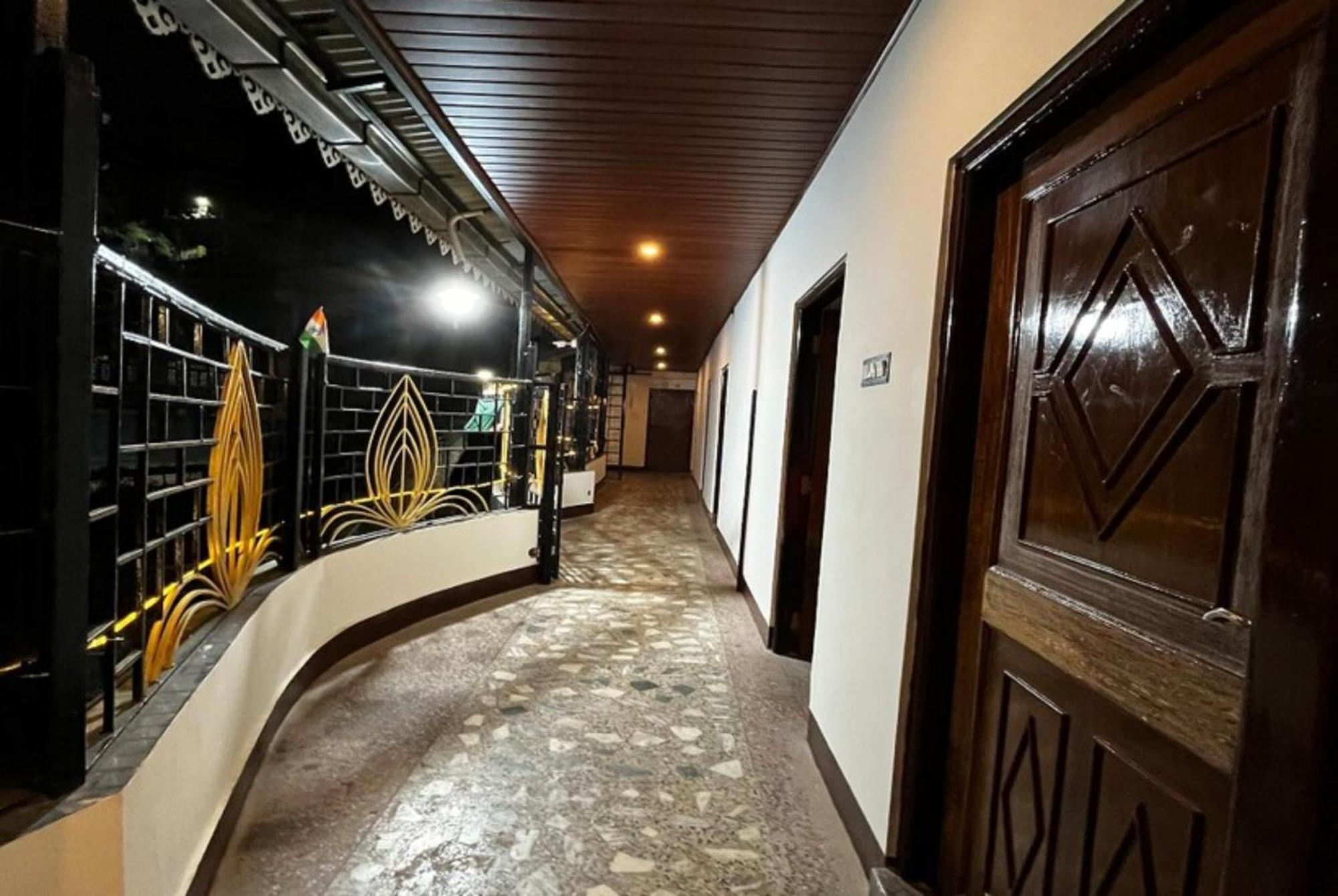 Hotel Kasturi Palace Darjeeling - Excellent Service Recommended Buitenkant foto